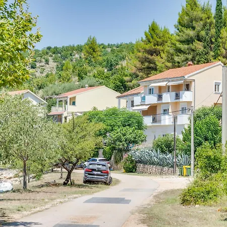 Daria 3 By Interhome