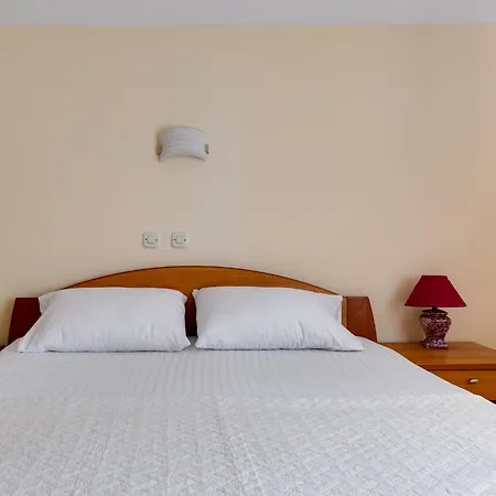 Daria 3 By Interhome *