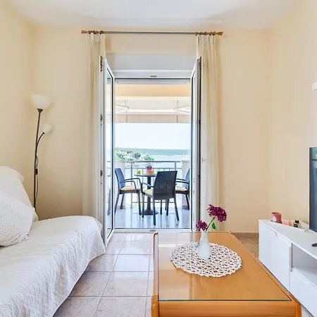 Daria 3 By Interhome