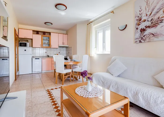 Apartment Daria 3 By Interhome