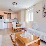 Apartment Daria 3 By Interhome